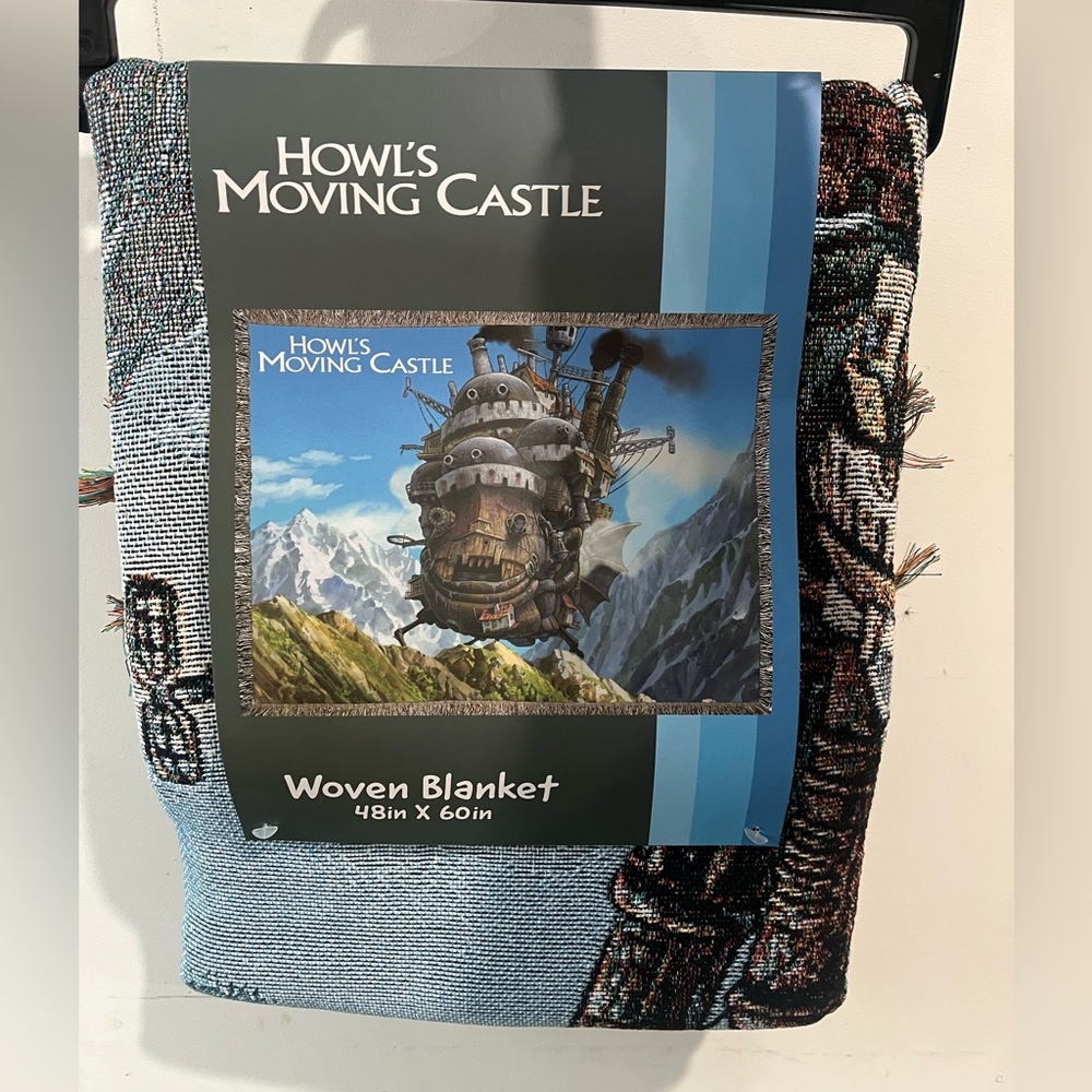 Studio Ghibli How's Moving Castle Scenic Tapestry Throw